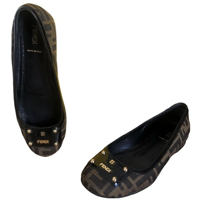Pre-owned Fendi Brown Cloth Ballet Flats