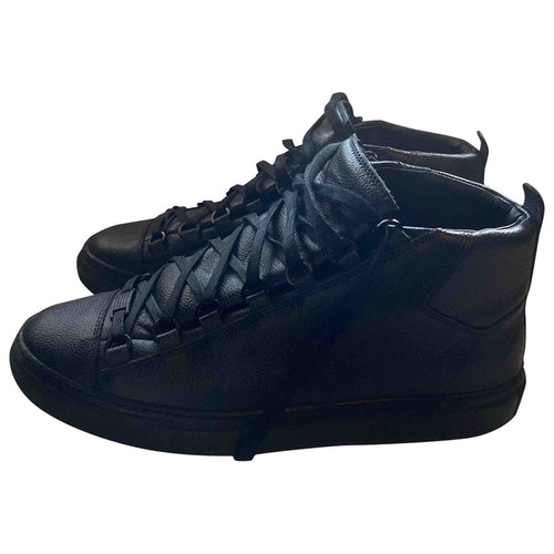 balenciaga arena navy blue