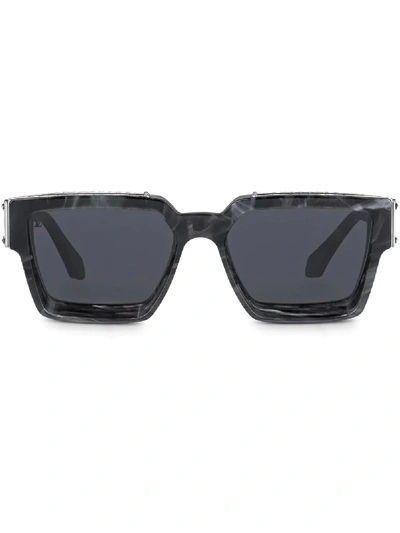 Pre-owned Louis Vuitton Rectangle Frame Logo Sunglasses In Black