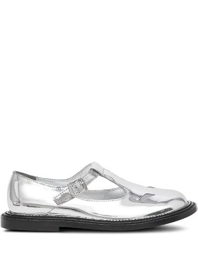 Burberry Hannie Metallic Patent-leather Dolly Loafers In Silver