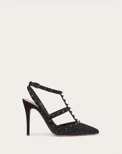 Valentino Garavani Studded Leather Decollete Pumps In Black
