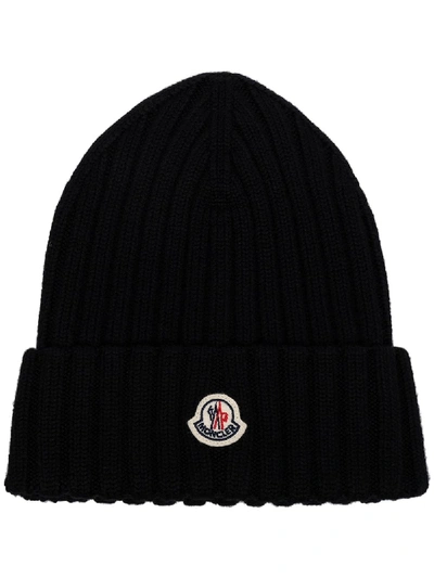 Moncler Black Wool Rib Knit Logo Beanie In Black