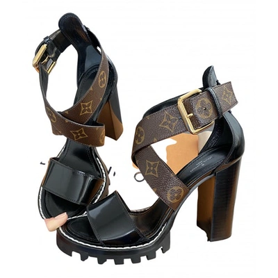 Pre-owned Louis Vuitton Star Trail  Brown Leather Sandals