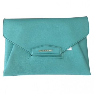 Pre-owned Givenchy Antigona Turquoise Leather Clutch Bag