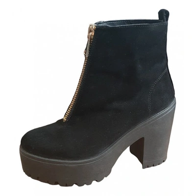 Pre-owned Topshop Tophop  Black Suede Ankle Boots