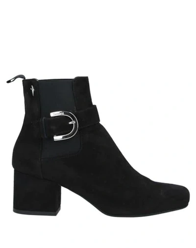 Cesare Paciotti 4us Ankle Boots In Black