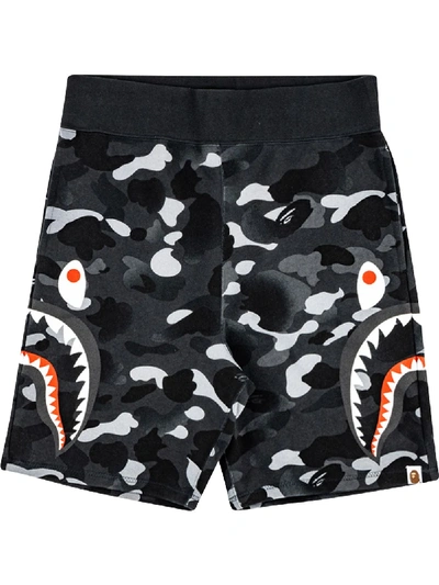 A Bathing Ape Gradation Camo Side Shark Sweat Shorts In Black