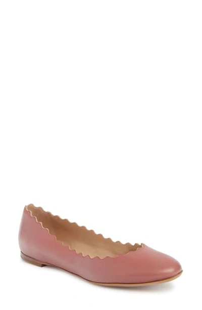 Chloé Lauren Scalloped Ballet Flat In Rusty Pink