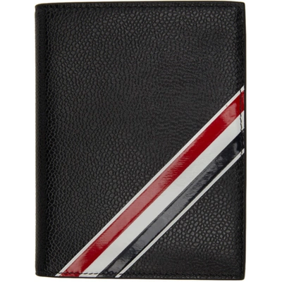 Thom Browne Diagonal Intarsia Stripe Passport Holder In Pebble Grain Leather In Black