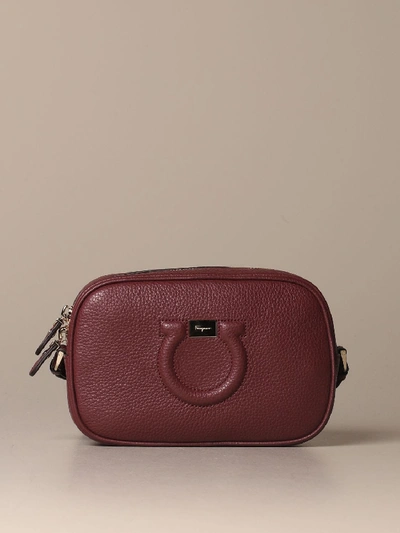 Ferragamo Borsa City A Tracolla In Pelle In Burgundy