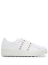 Valentino Garavani Gavarani Rockstud Untitled Sneakers In Bianco
