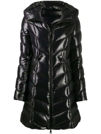 Moncler A-line Puffer Jacket In Black