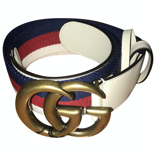 white cloth belt