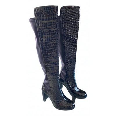Pre-owned Stuart Weitzman Black Patent Leather Boots