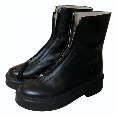 the row zip boots