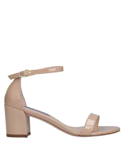 Stuart Weitzman Sandals In Beige