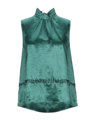 Bellerose Satin Top In Dark Green