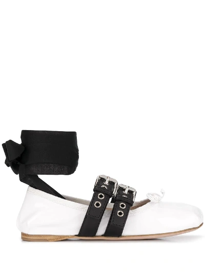 Miu Miu Ballerinas Mit Schnalle In Weiss