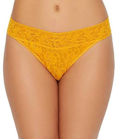 Hanky Panky Signature Lace Original Rise Thong In Clementine