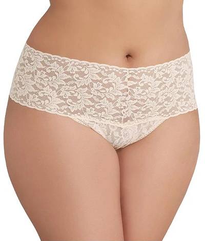 Hanky Panky Plus Size Signature Lace Retro Thong In Marshmallow