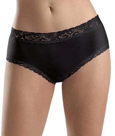 Hanro Moments Full Brief In Black