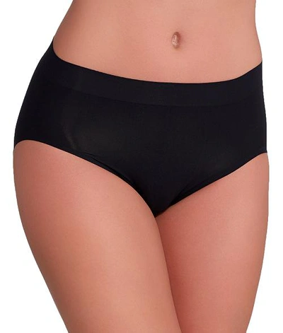 Wacoal B-smooth Seamless Briefs In Black