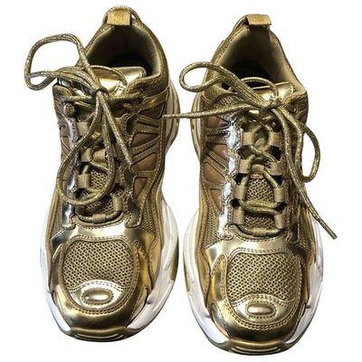 Pre-owned Sandro Astro Gold Trainers