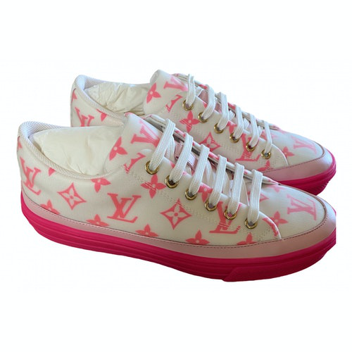 Pre-Owned Louis Vuitton Pink Rubber Trainers | ModeSens