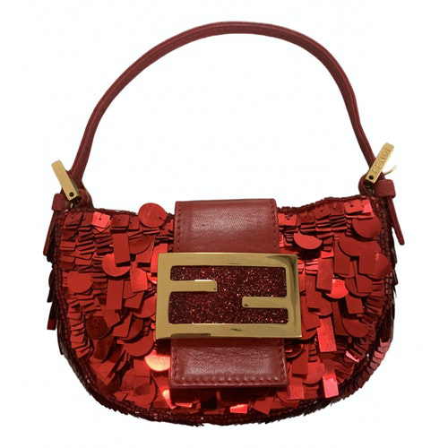 red sparkle clutch bag