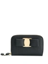 Ferragamo Bow Detail Purse In Black