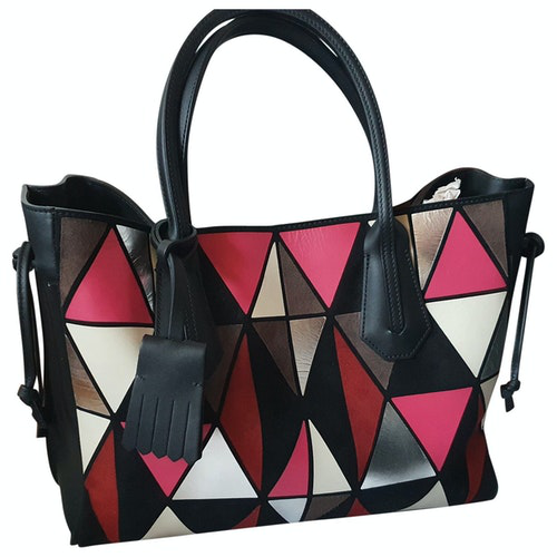 Pre-Owned Longchamp Penelope Pink Leather Handbag | ModeSens