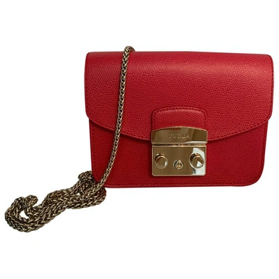 Pre-owned Furla Metropolis Red Leather Handbag