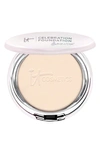 IT COSMETICS CELEBRATION FOUNDATION ILLUMINATION™ FULL COVERAGE ANTI-AGING HYDRATING POWDER FOUNDATION,S52840