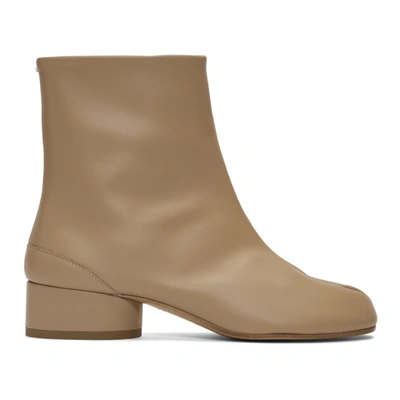 Maison Margiela 驼色 Tabi 低跟中筒靴 In Beige