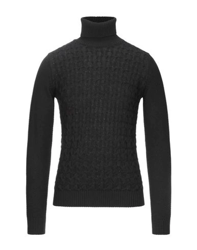 Jeordie's Turtlenecks In Black