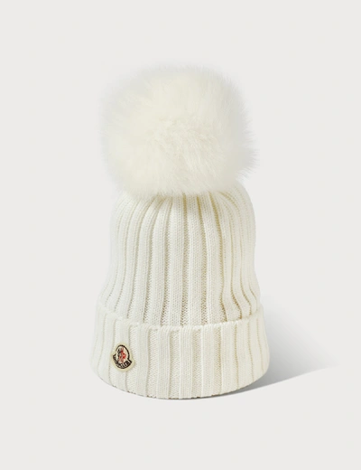 Moncler Logo-patch Ribbed-knit Beanie In White