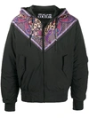 VERSACE JEANS COUTURE BOMBERJACKE MIT PAISLEY-PRINT