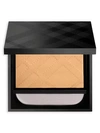 Burberry Discover Matte Glow Compact In 40 Light Neutral