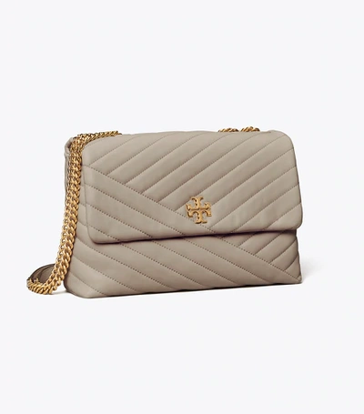 Tory Burch Kira Chevron Convertible Shoulder Bag In Gray Heron