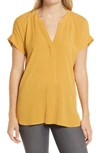 VINCE CAMUTO SPLIT NECK TOP,8020059