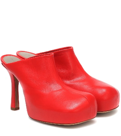 Bottega Veneta Women's Bold Round Toe Mules In Red