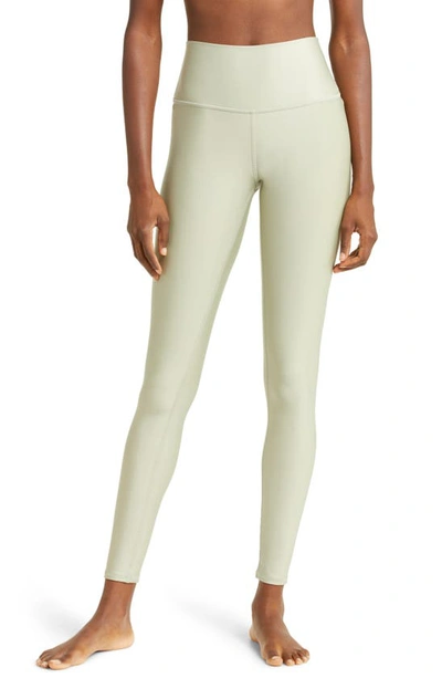 Alo Yoga Airlift High Waist Leggings In Limestone