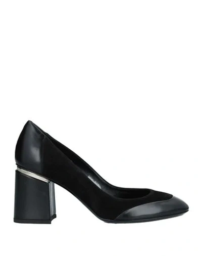 Tod's Pumps In Black