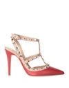 Valentino Garavani Pump In Red