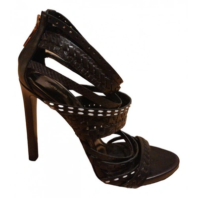 Pre-owned Roberto Cavalli Black Leather Sandals