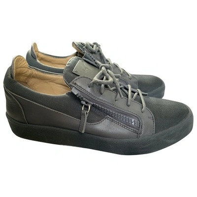 Pre-owned Giuseppe Zanotti Grey Leather Trainers
