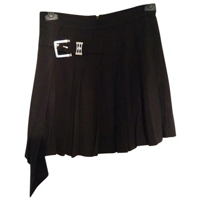 Pre-owned Versus Black Skirt