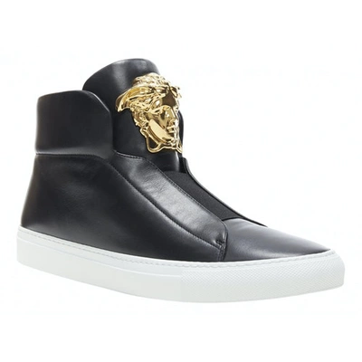 Pre-owned Versace Black Leather Trainers