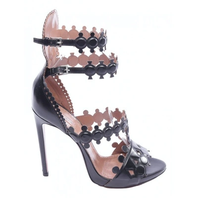 Pre-owned Alaïa Black Leather Sandals