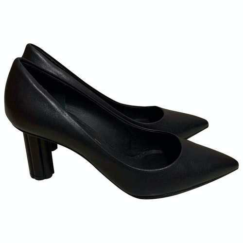 black ferragamo heels